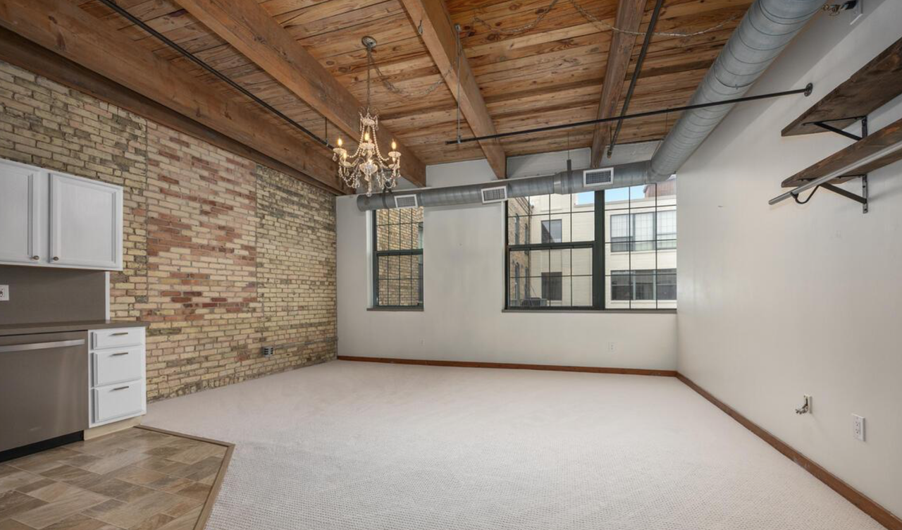 940 Monroe Ave NWUnit 415 #1 - Photo 6 of 16