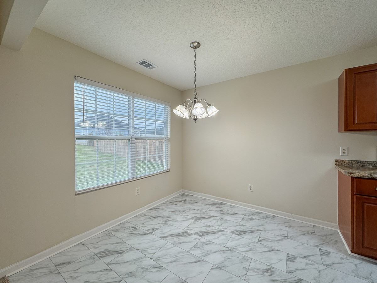 5021 Scotch Pine Ave #1 - Photo 6 of 26