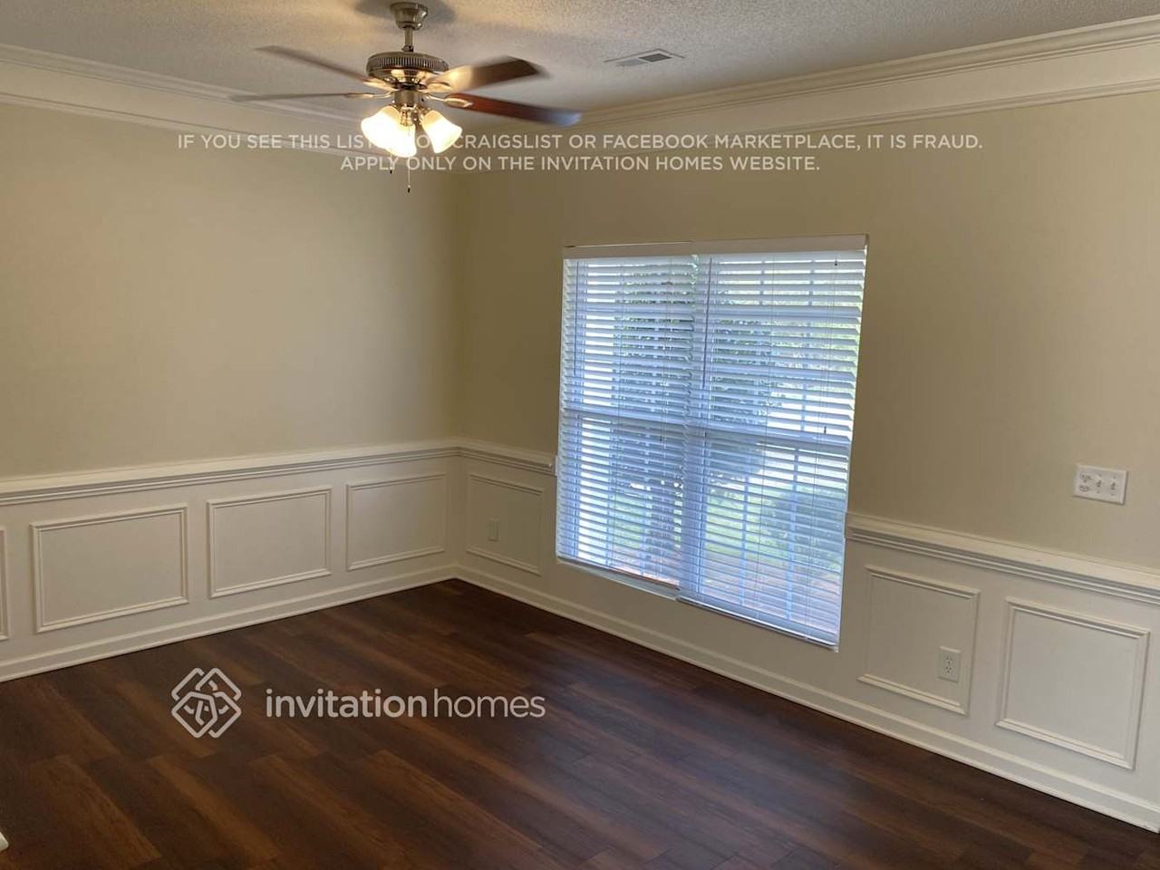 3811 Cameron Creek Dr - Photo 2 of 20