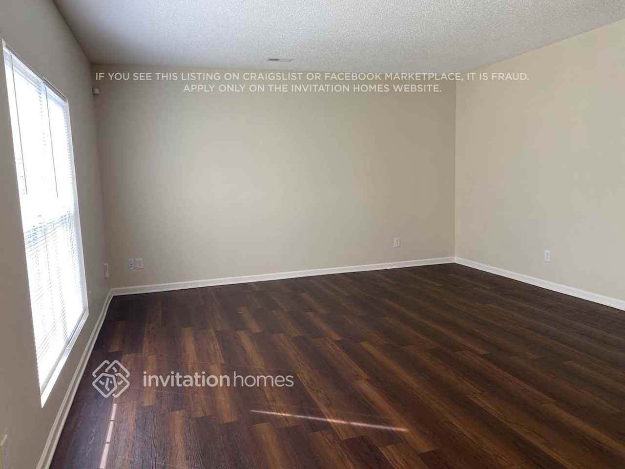 3811 Cameron Creek Dr - Photo 3 of 20