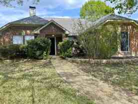 1405 Country Ln - Photo 1 of 1