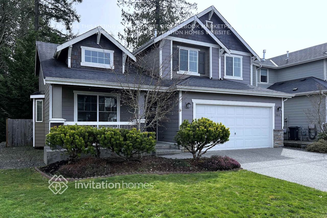 7011 85th Ave Ne - Photo 2 of 16