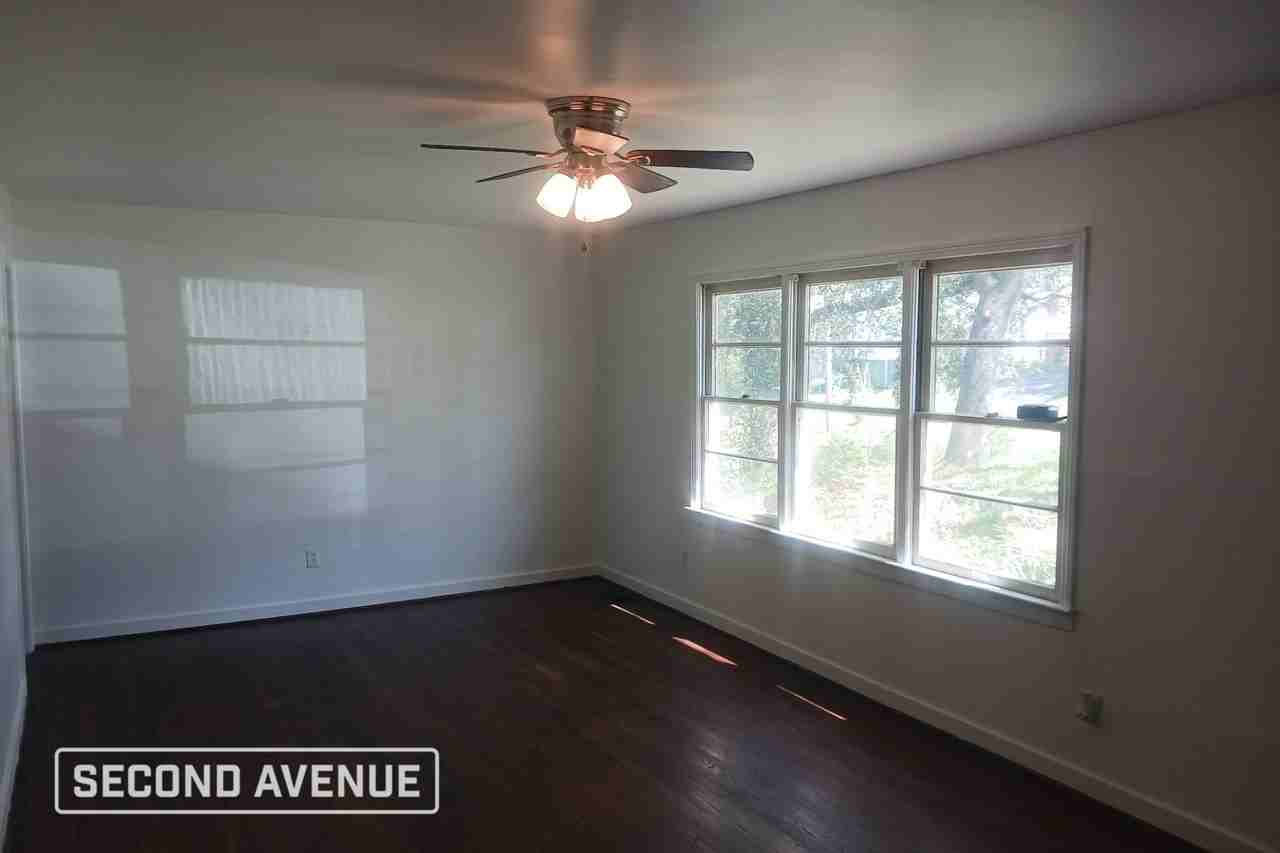 9844 Greenlee Rd - Photo 3 of 12