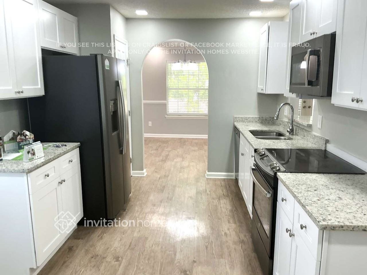 11774 Mountain Ash Rd E - Photo 7 of 17