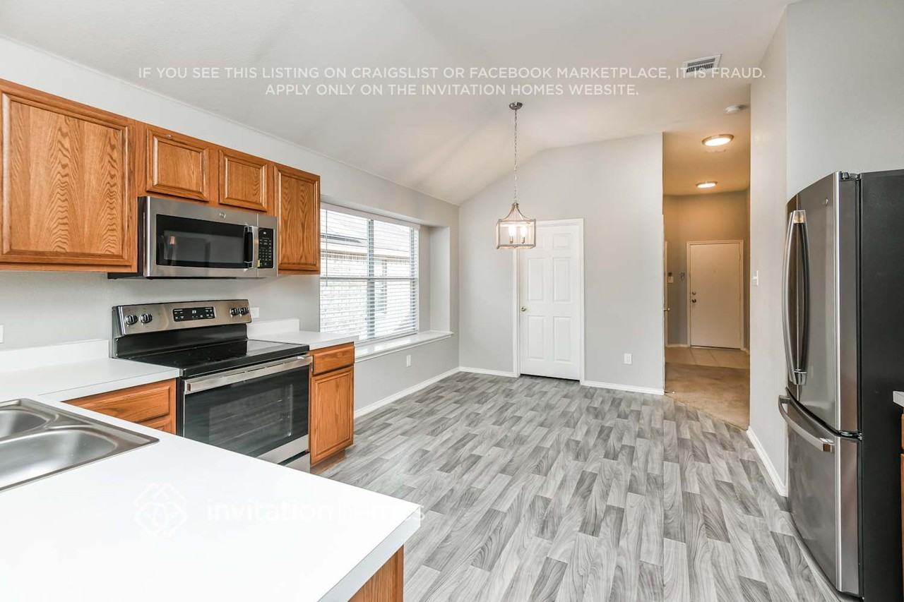 3045 Spotted Owl Dr - Photo 6 of 16