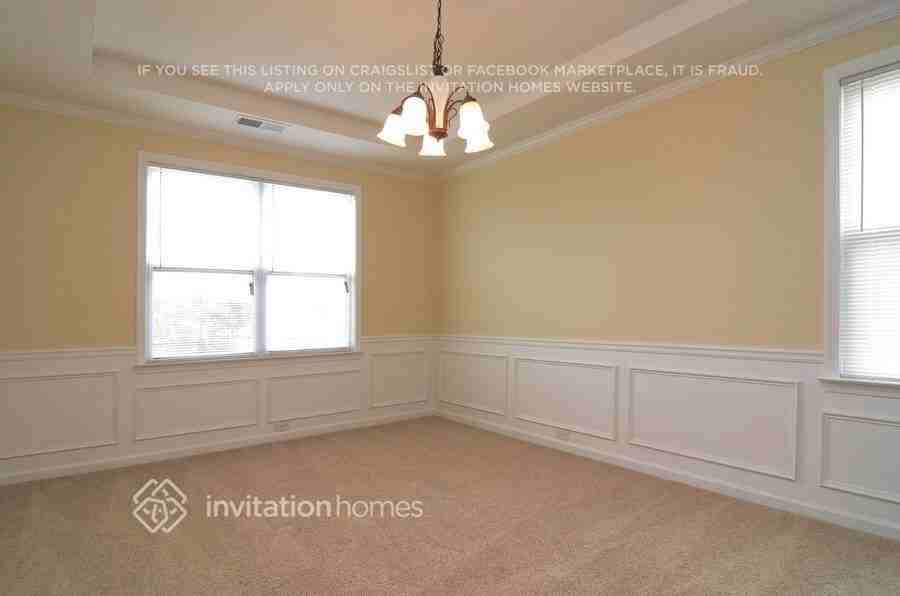 7299 Madison Cir - Photo 5 of 17