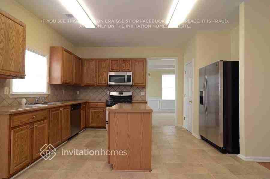 7299 Madison Cir - Photo 6 of 17