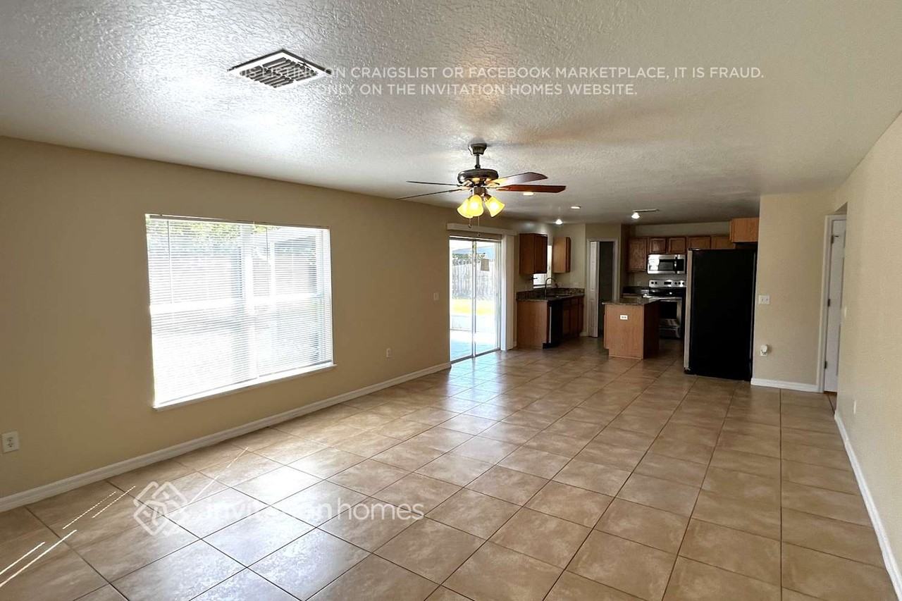 2553 Sw Grotto Cir - Photo 5 of 19