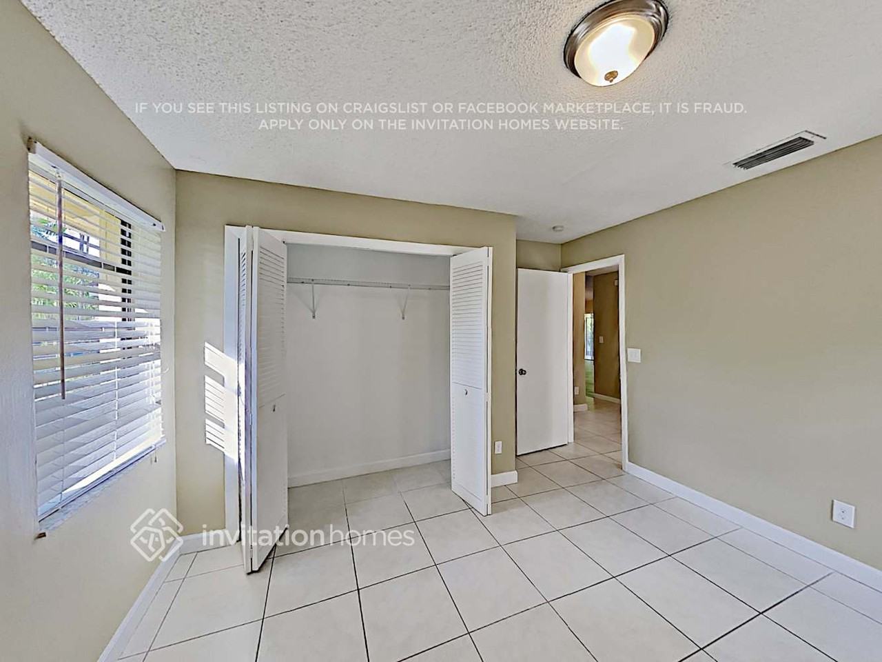 8315 Nw 80th St - Photo 7 of 13