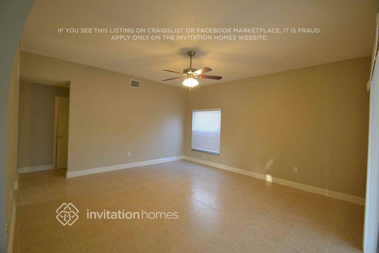 11224 Moonvalley Way - Photo 7 of 18