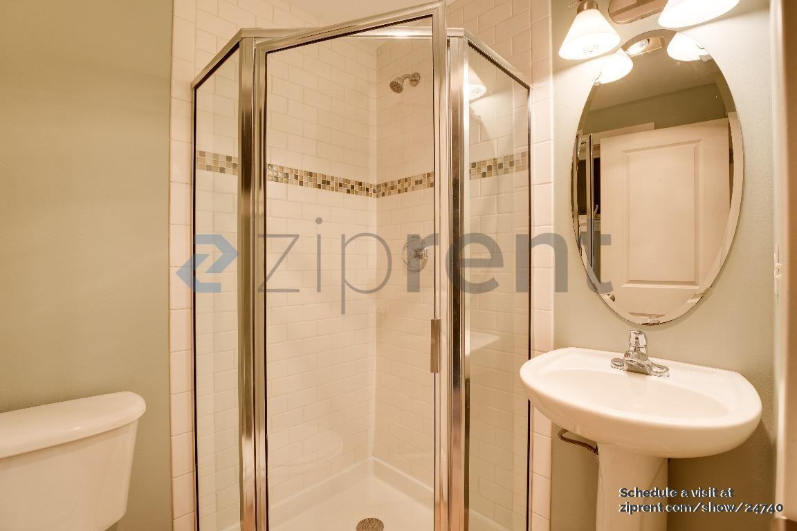 9506 Interlake Ave N #A - Photo 6 of 29