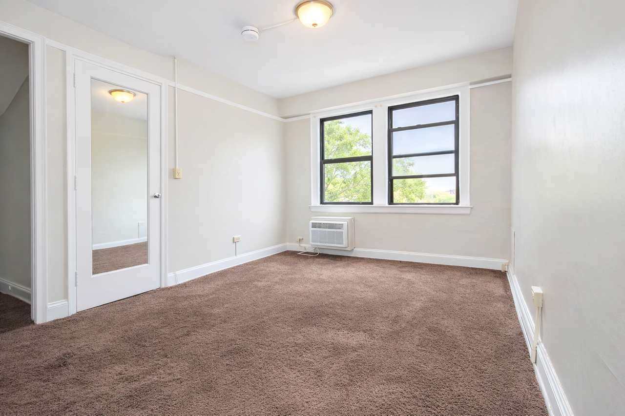 4720 CENTRE AVENUEAPT 5-H #5H - Photo 2 of 8