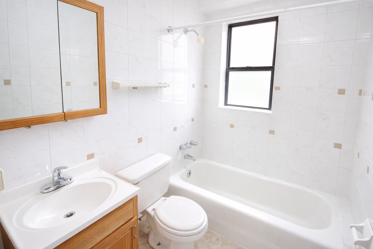 4720 CENTRE AVENUEAPT 5-H #5H - Photo 4 of 8