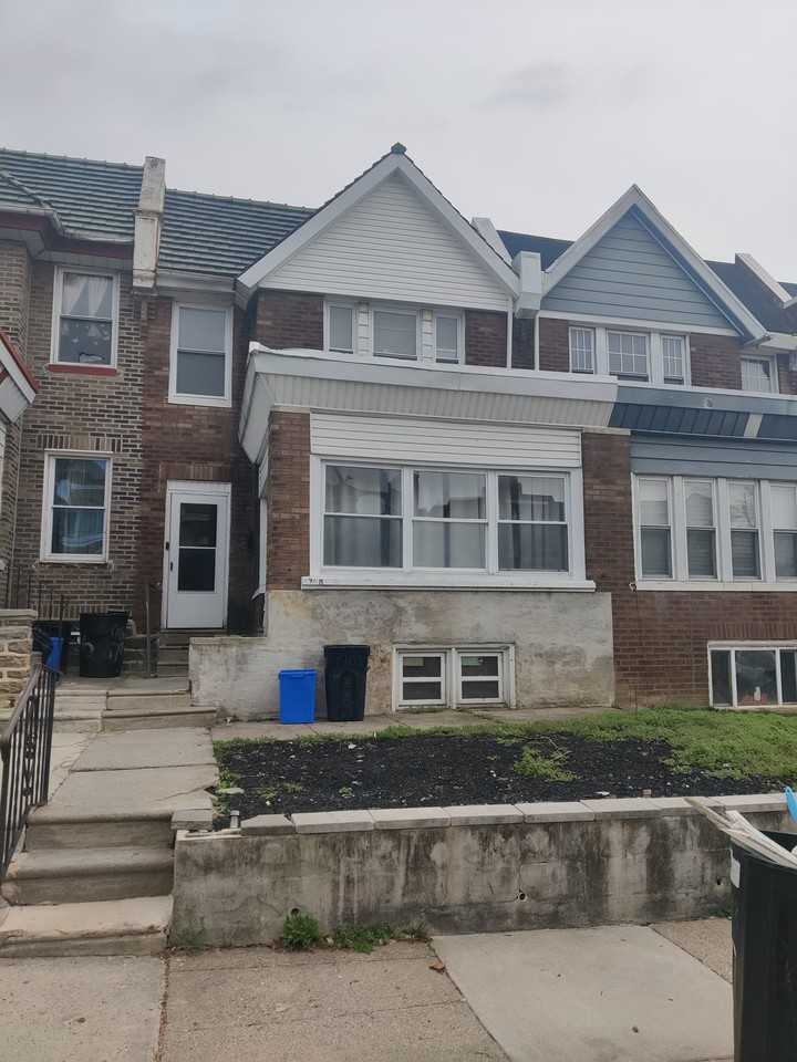 1708 67th Ave #1 - Photo 2 of 13