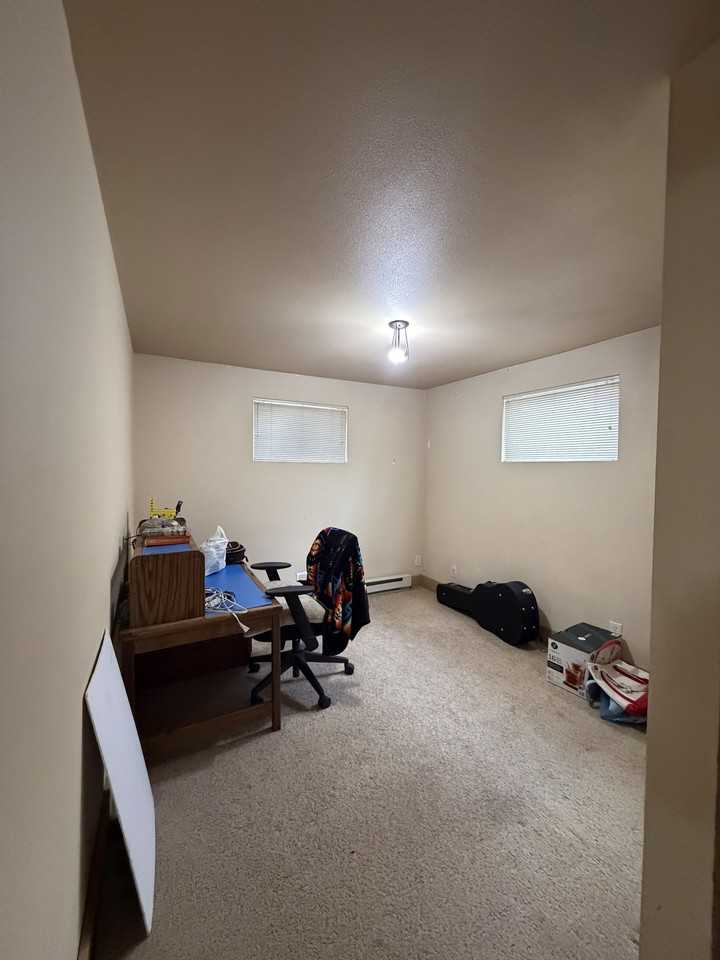 812B E University Ave #2 - Photo 4 of 8