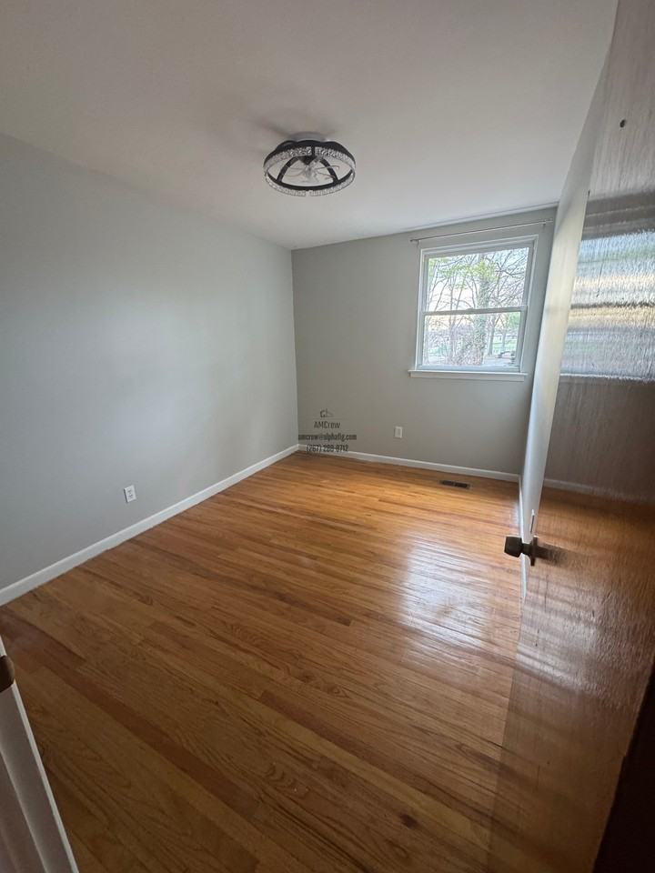 10008 Jeanes St #2 - Photo 7 of 18