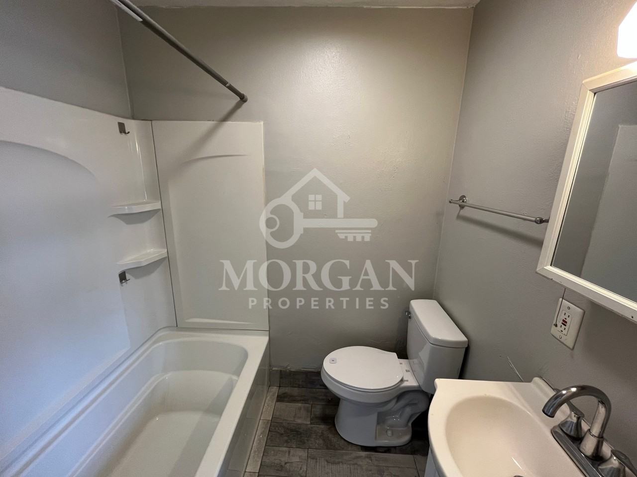 2320 State St #2 - Photo 3 of 4