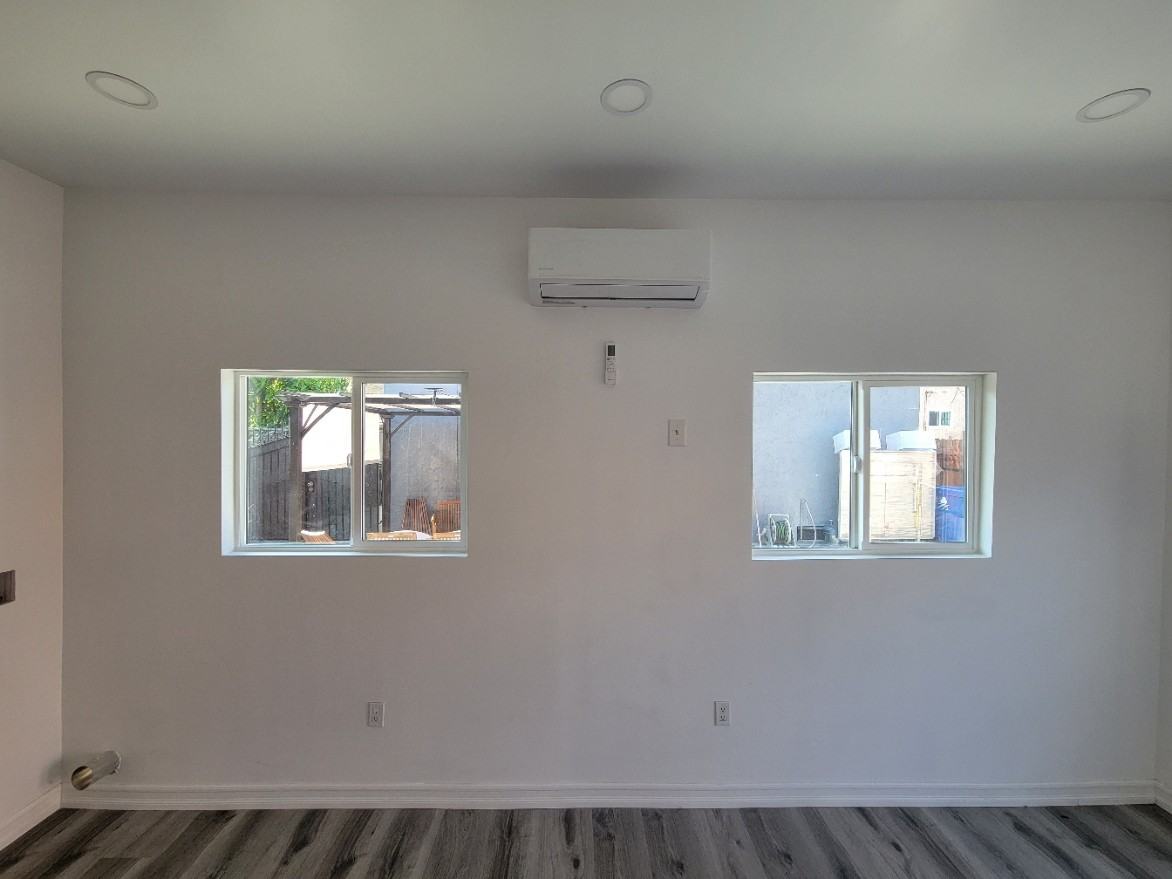 713 3/4 ADU - Photo 2 of 7