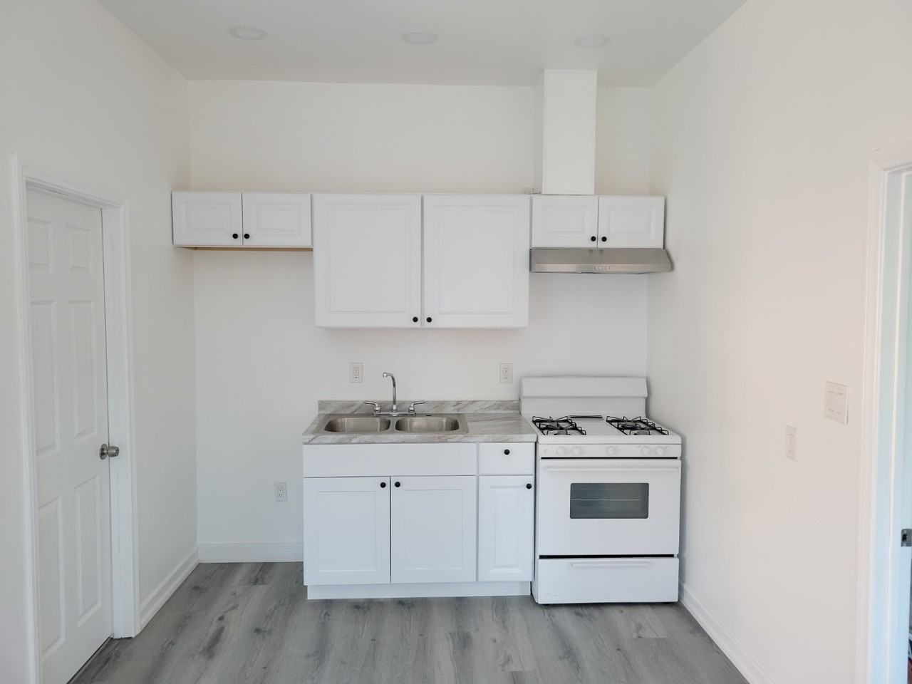 713 3/4 ADU - Photo 6 of 7