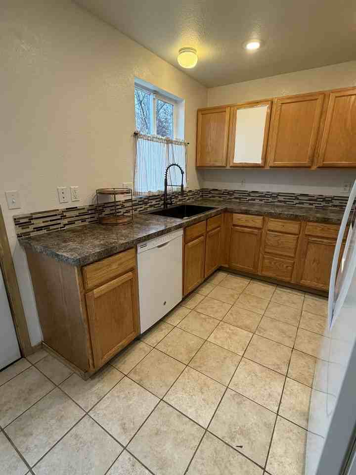 15721 95th Ct Se #1 - Photo 6 of 19