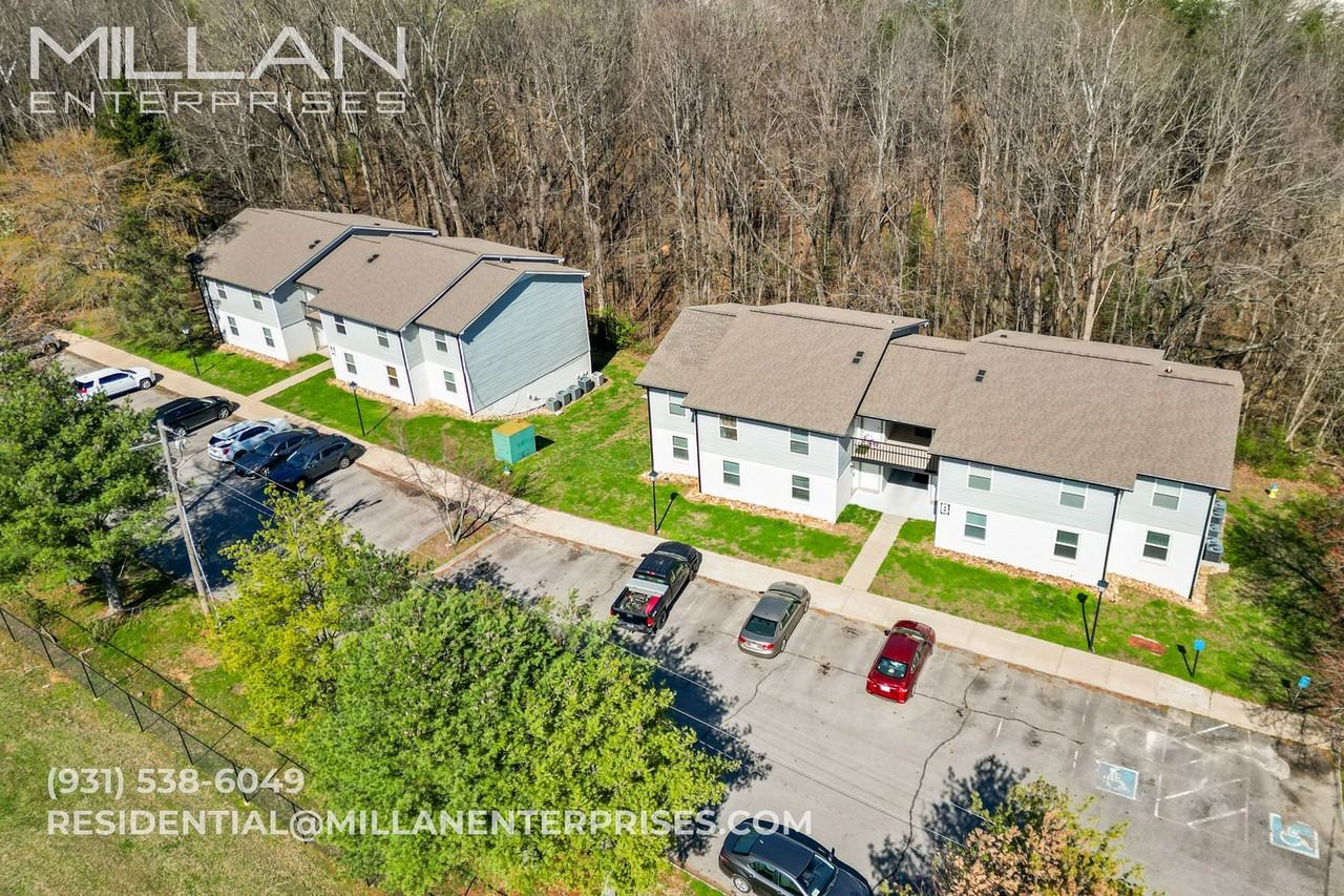 100 Valley View Dr - Photo 2 of 41