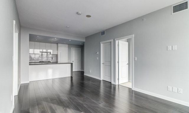 5628 Birney Ave - Photo 6 of 19