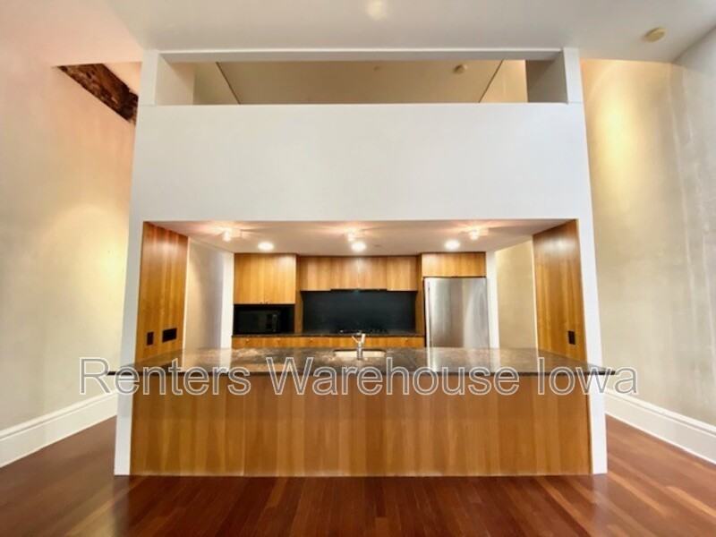 520 1/2 E Grand Ave - Photo 4 of 27