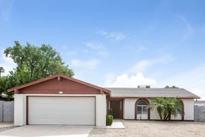 featured image of 307 W Nopal Pl