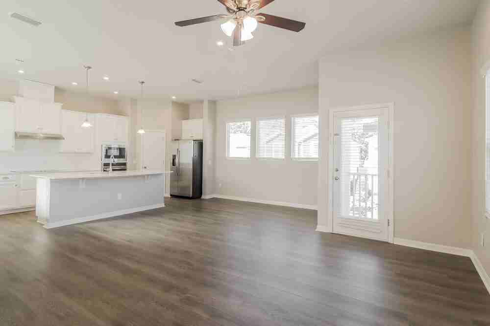 4618 Socrates Way - Photo 5 of 17