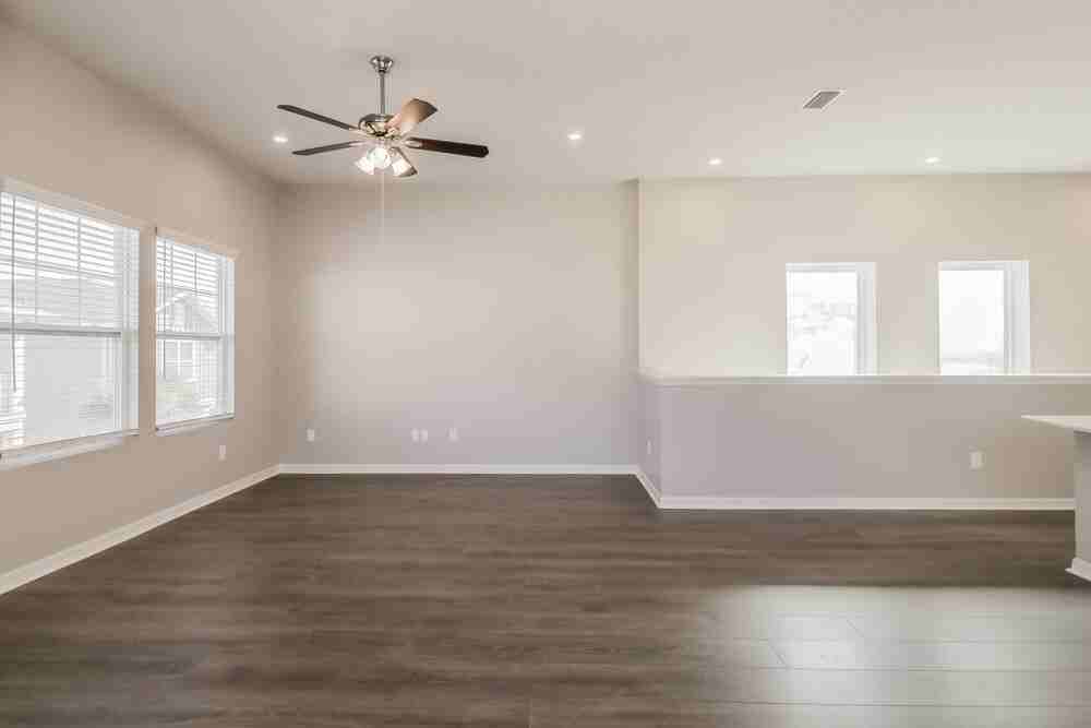 4618 Socrates Way - Photo 6 of 17
