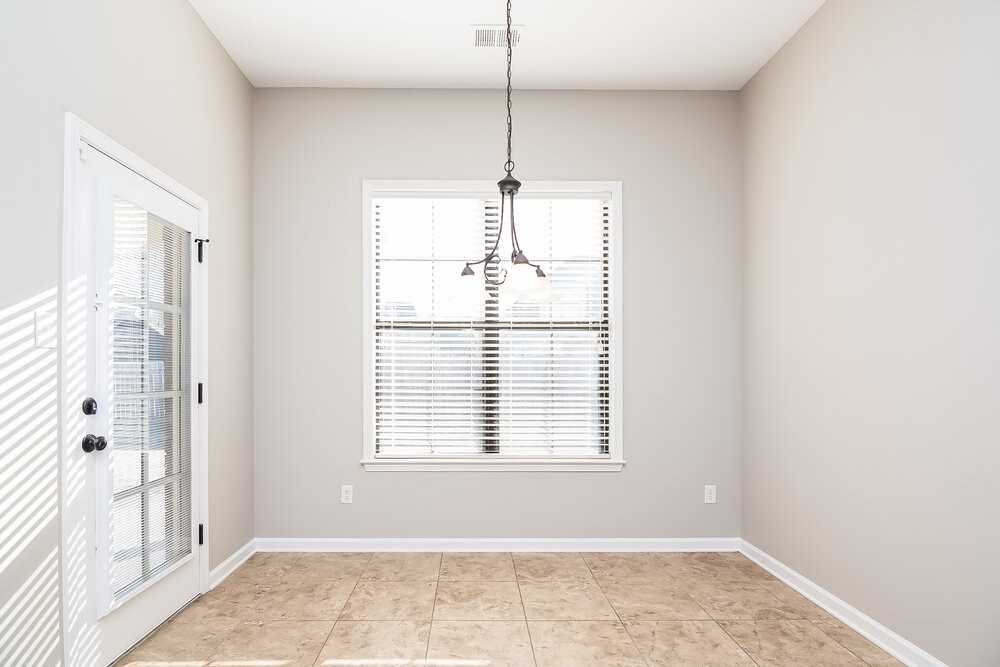 9301 Chastain Pl - Photo 3 of 15