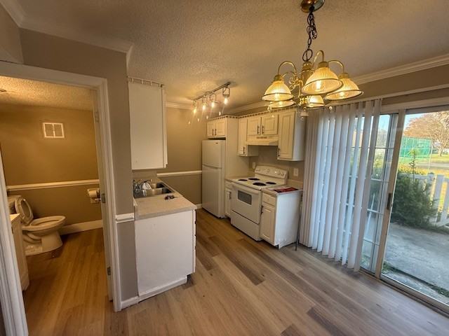 114 Pinewood St Unit B #1 - Photo 2 of 25