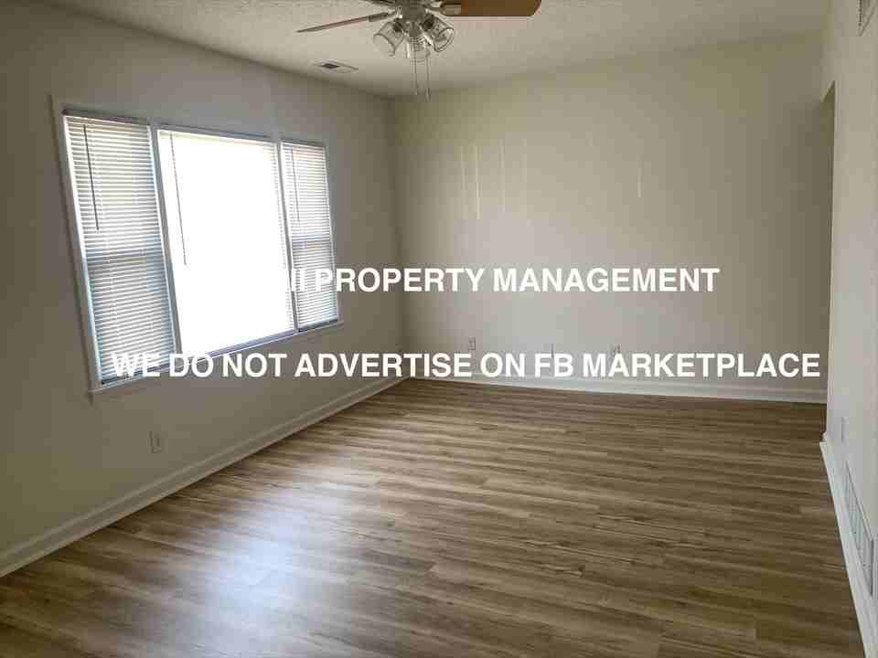 731 W 25th St #1 - Photo 7 of 19