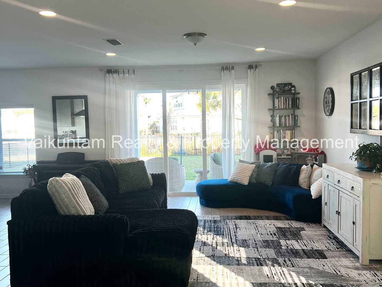 377 Brookgreen Way #1 - Photo 3 of 25