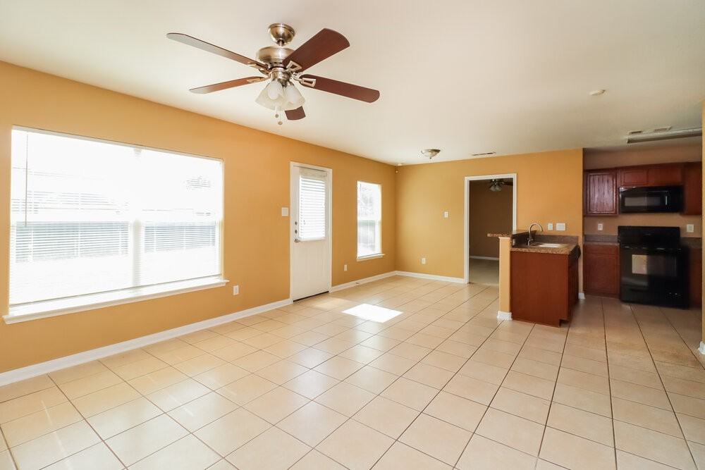 10009 Quail Glen Dr - Photo 6 of 16