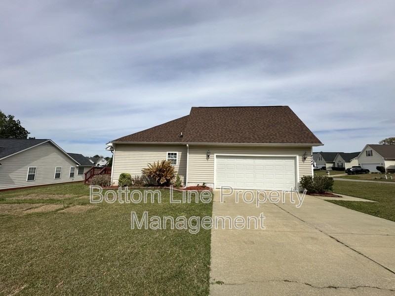 4044 Red Oak Dr - Photo 3 of 23