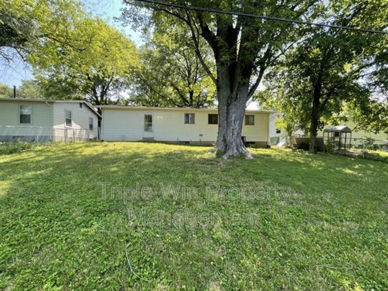 10203 Trio Ln - Photo 5 of 37