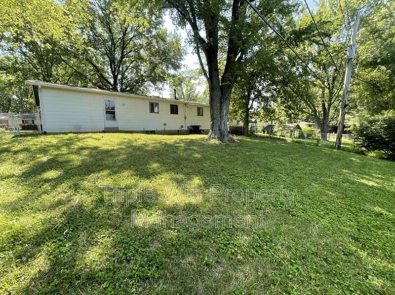 10203 Trio Ln - Photo 6 of 37