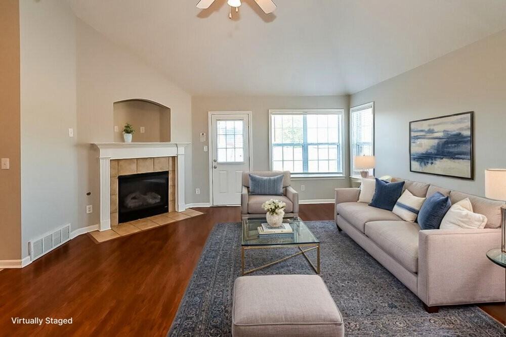 7870 Nandina Cv - Photo 3 of 19