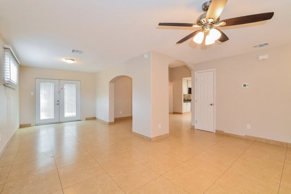 1343 San Felipe Ct - Photo 5 of 19