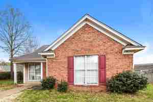 featured image of 7711 Iris Cv