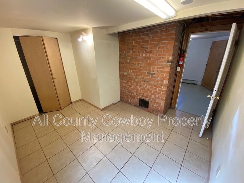 N 12th St - Photo 3 of 8