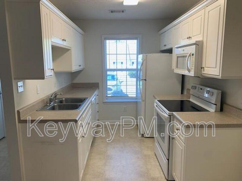 130 Bennington Ln - Photo 3 of 10