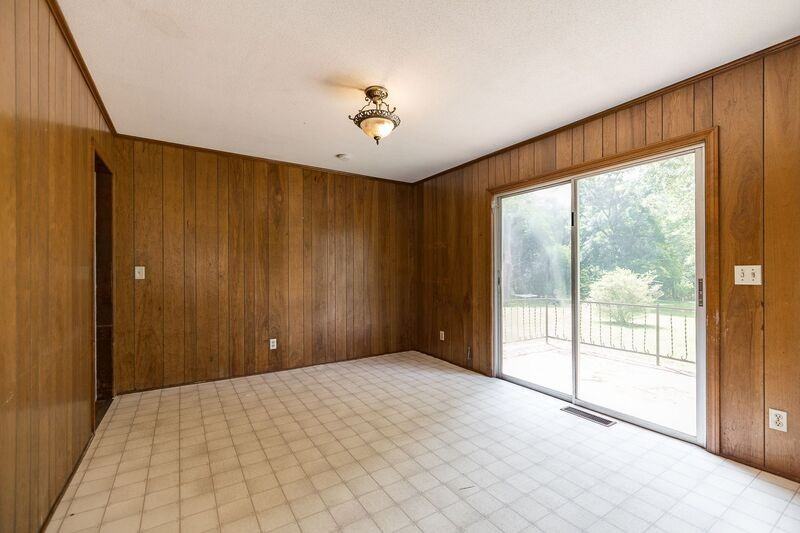 145 Smithonia Rd - Photo 6 of 23