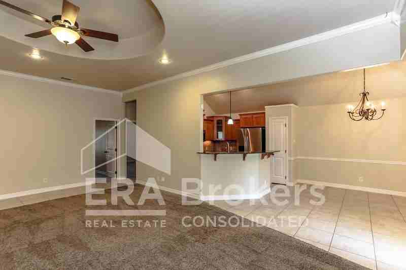 2013 Drawbridge Dr - Photo 5 of 28