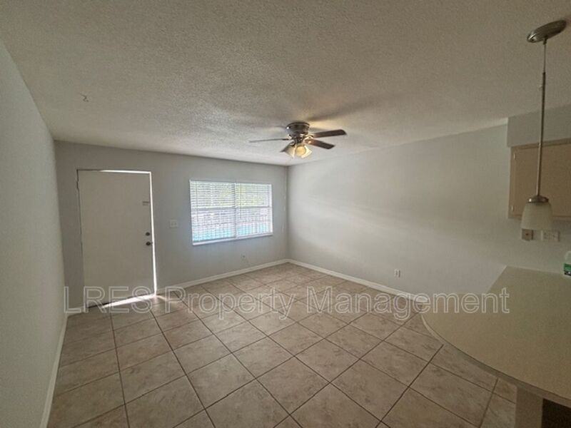 1031 Columbia Ave #H - Photo 2 of 17