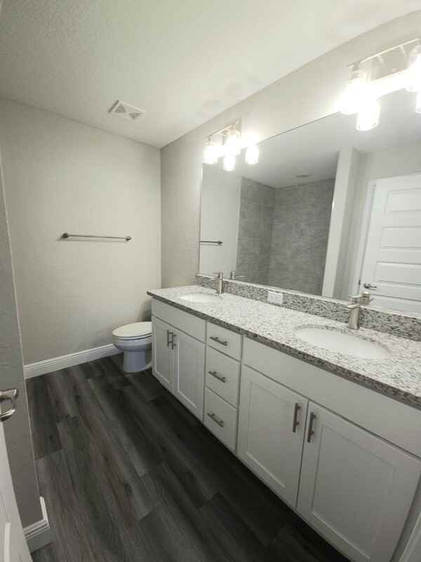 210 Oak Ln - Photo 7 of 12