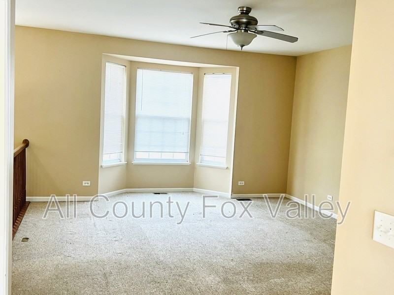 765 Thornbury Ct - Photo 5 of 13