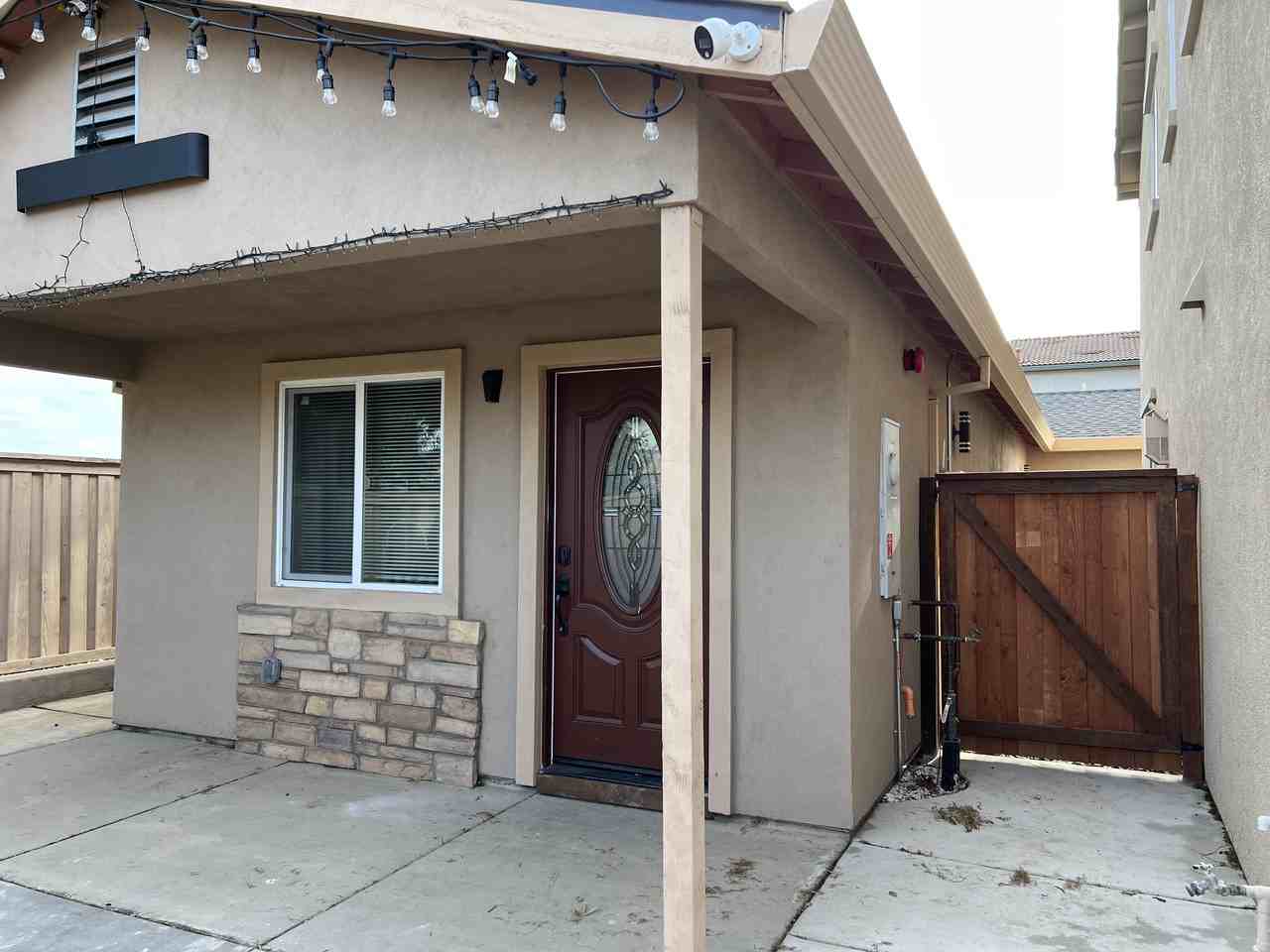 15885 Independence Avenue - Photo 2 of 18