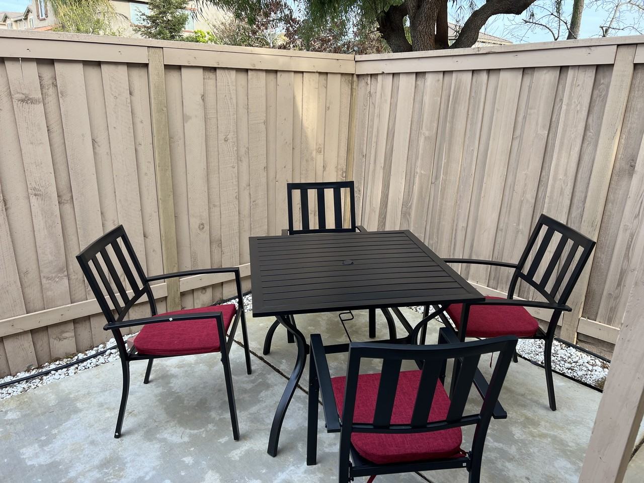 15885 Independence Avenue - Photo 4 of 18